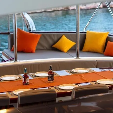 Marmaris'in Cennet Guleti Botel *
